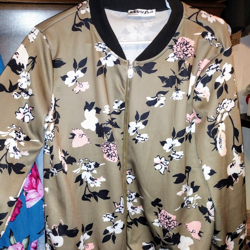 Ecowish women's Lightweight Floral Fashion Jacket